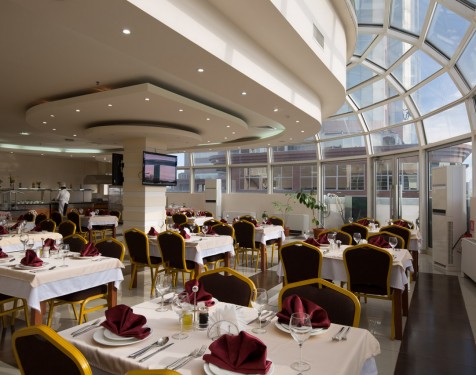 РЕСТОРАН ЖӘНЕ БАР